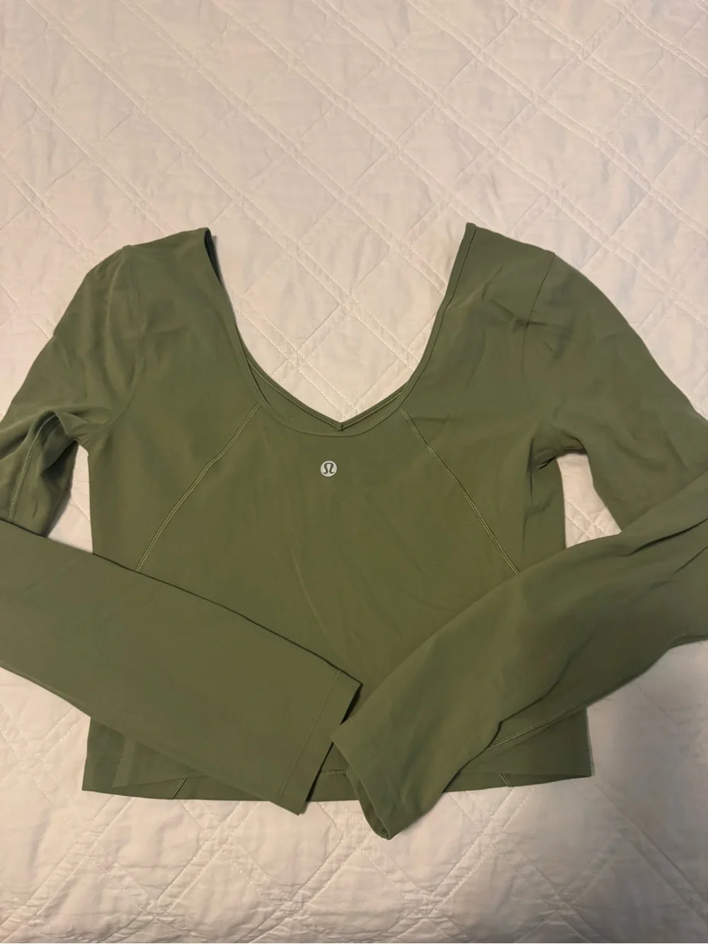 lululemon athletica size fitted